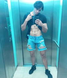 HOT BOY LATIN MODEL  5bdb3f527358d.jpg