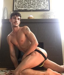 Hot Boy Porn - Jay James 5bfa8238a8f8a.jpg