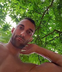 Sweet Bottom Boy  5c09686128b35.jpg