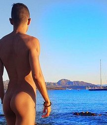 Sweet Bottom Boy  5c09688330fba.jpg