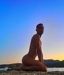 Sweet Bottom Boy  5c0968b17dbbf.jpg