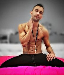 Sweet Bottom Boy  5c0968cd8297f.jpg