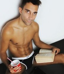Sweet Bottom Boy  5c0968d4dd7b3.jpg