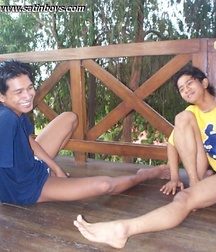Age & Chris 5bbdf44562a1e.jpg