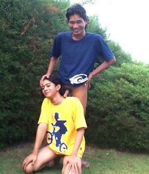 Age & Chris 5bbdf450c6b25.jpg