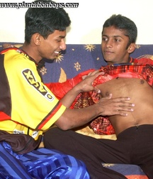 Akila & Nino 5bbdf77fdd0d5.jpg