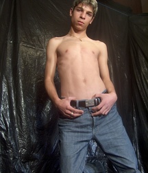 Aleksander 5bbe00d4aff45.jpg