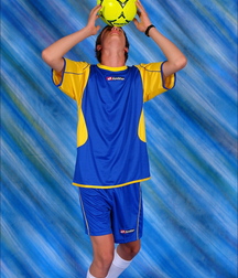 Ball boy 5bbe11c30b078.jpg