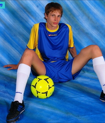 Ball boy 5bbe11c786eb9.jpg