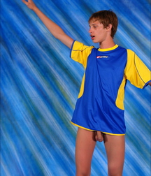 Ball boy 5bbe12356c2e6.jpg