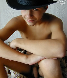 Alexey 5bbe5731b48dc.jpg