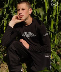 Alik 5bbe5b5f14034.jpg