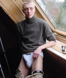 Andy 5bbe8f67aa5a7.jpg