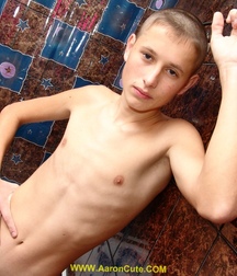 showertime 59c03b5c4a4bf.jpg