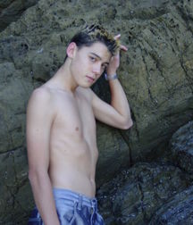 Raul @ beach 5a91fd19d00b4.jpg