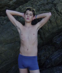 Raul @ beach 5a91fd30947e7.jpg