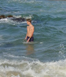 Raul @ beach 5a91fd462fe00.jpg