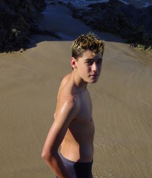 Raul @ beach 5a91fd4acd182.jpg