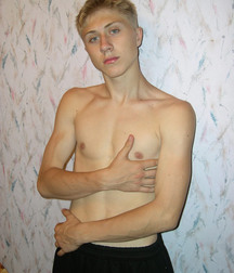 Cute blond boy 5a9203d4ae3d4.jpg