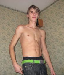 Another blond cutie 5a92072759640.jpg