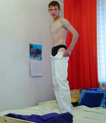 mika - cute alien foreskin 5a9208de22066.jpg