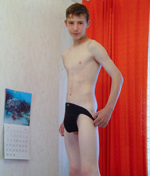 mika - cute alien foreskin 5a9208e5bfabe.jpg