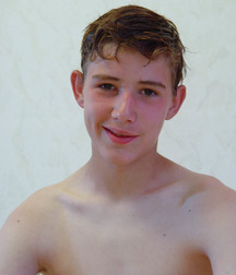mika - cute alien foreskin 5a92091664040.jpg