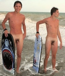 fotos gay boys tube 59bd80b0e6c55.jpg