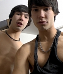 fotos gay boys tube 59bd80e2b8658.jpg