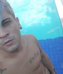 porno de flakael gay porn 61592169c03e3.jpg