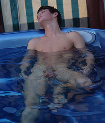 Brent Jacuzzi 59a752eb017df.jpeg