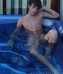 Brent Jacuzzi 59a752ee381ee.jpeg