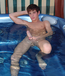 Brent Jacuzzi 59a752f49d4f9.jpeg