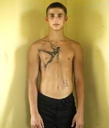 1000 sexy guys 59a75d06df2e5.jpg