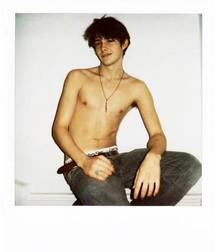 1000 sexy guys 59a75d41ba770.jpg