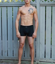 1000 sexy guys 59a75daa84737.jpg