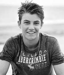 1000 sexy guys 59a75dd3ace26.jpg