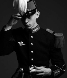 1000 sexy guys 59a75e5d38fb6.jpg