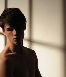 1000 sexy guys 59a75ee053f64.jpg