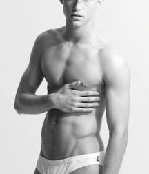 1000 sexy guys 59a75eedb5b94.jpg