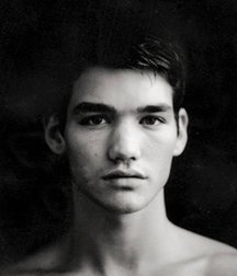 1000 sexy guys 59a75f1359b08.jpg