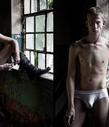 1000 sexy guys 59a75f26b3754.jpg