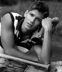 1000 sexy guys 59a75f9ac0097.jpg