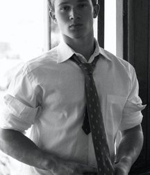 1000 sexy guys 59a75ffd1b4d2.jpg