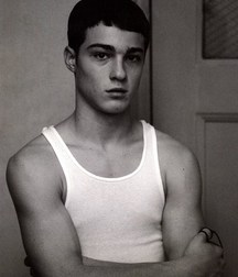 1000 sexy guys 59a7603b80ec4.jpg