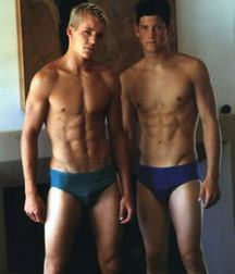 1000 sexy guys 59a7610fa712f.jpg