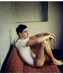 1000 sexy guys 59a7612d53880.jpg