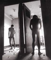1000 sexy guys 59a761349bbcb.jpg