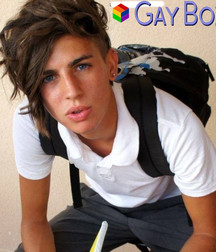 gaybox.org 59a6a7d7dadb8.jpg