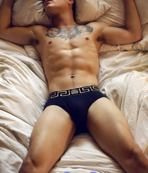 gaybox.org 59a6a7de7dc15.jpg